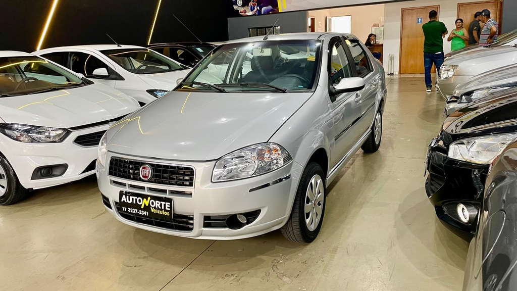 Fiat Siena Prata