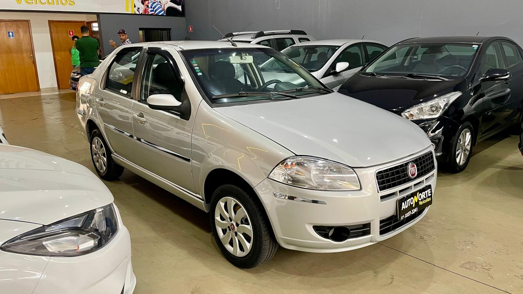 Fiat Siena Prata