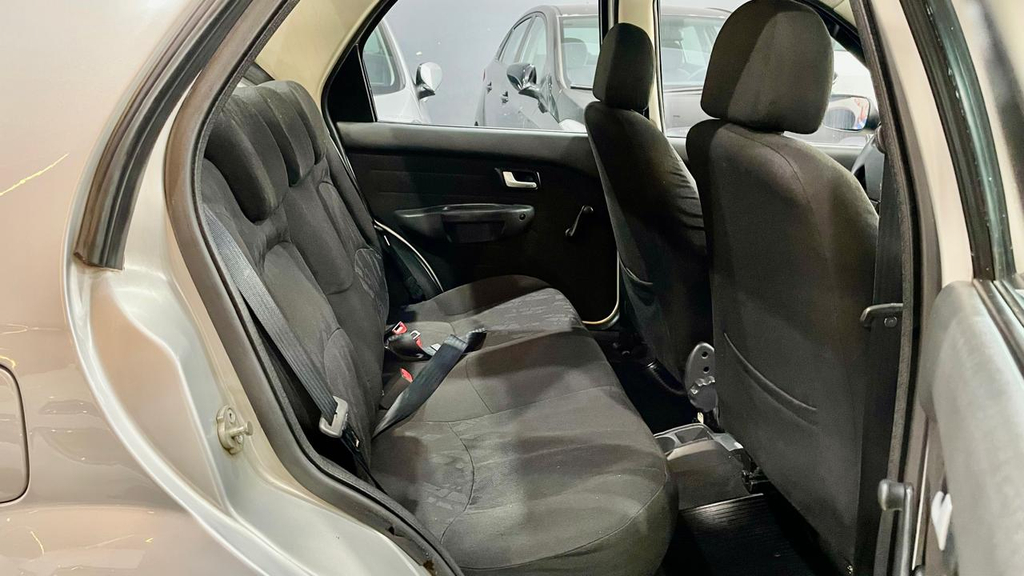 Fiat Siena Prata