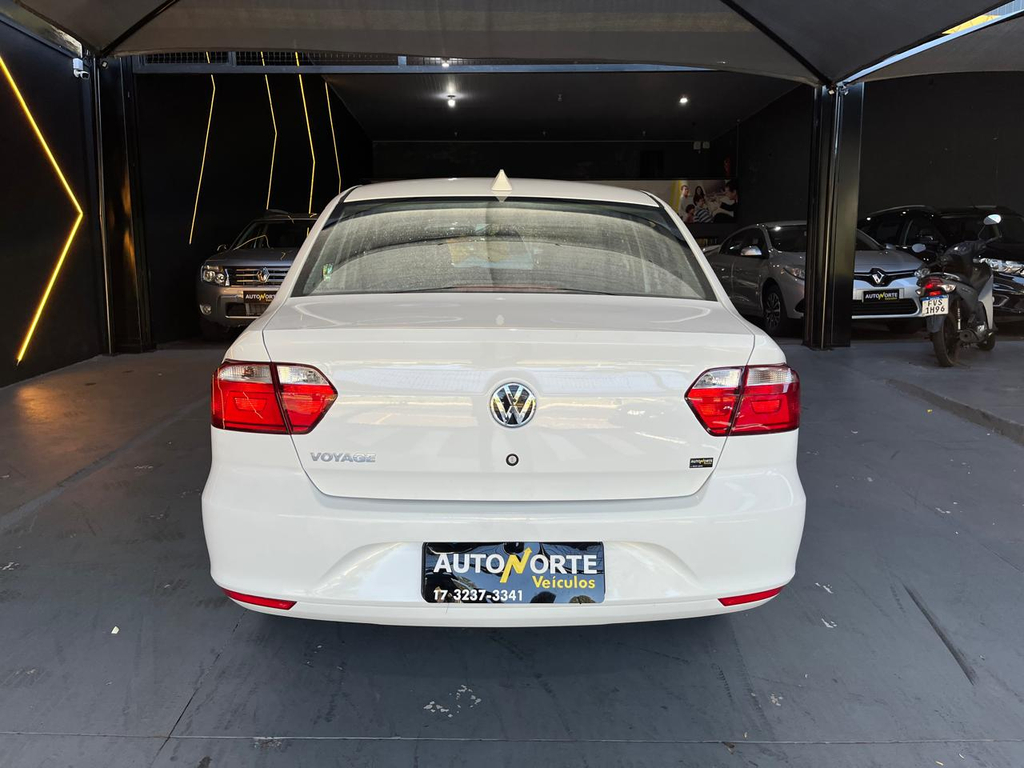Volkswagen Voyage Branco