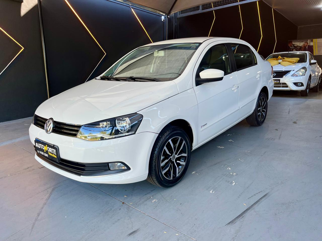 Volkswagen Voyage Branco