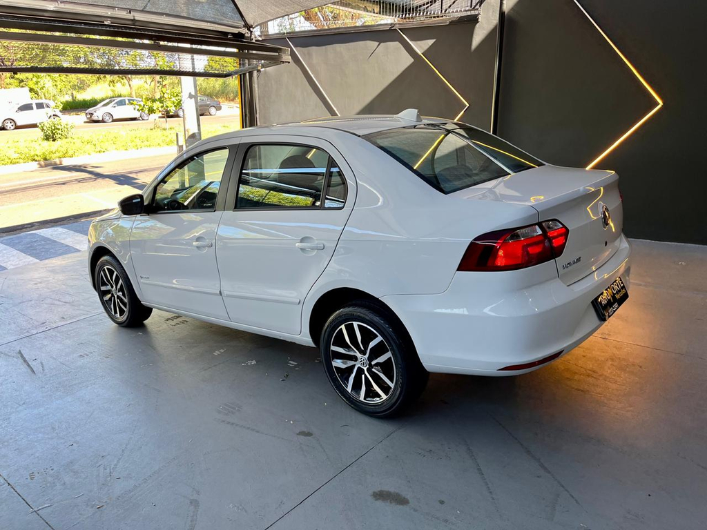 Volkswagen Voyage Branco