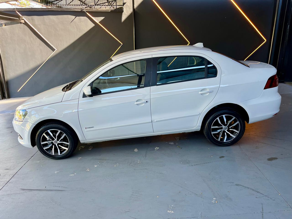 Volkswagen Voyage Branco
