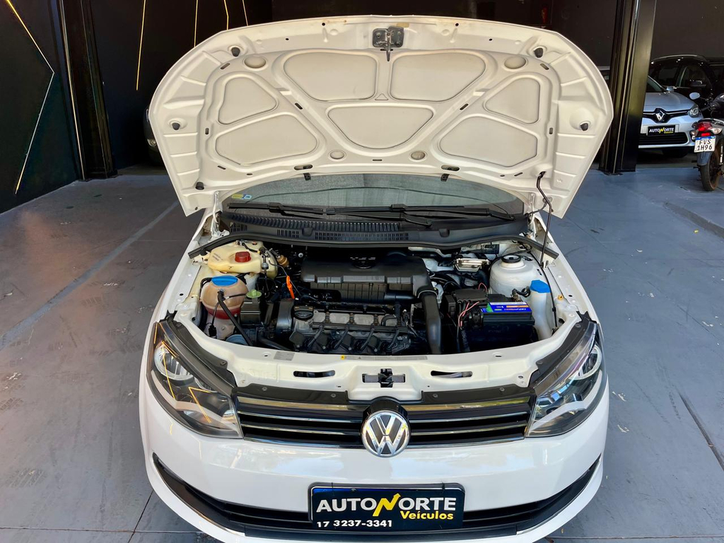 Volkswagen Voyage Branco