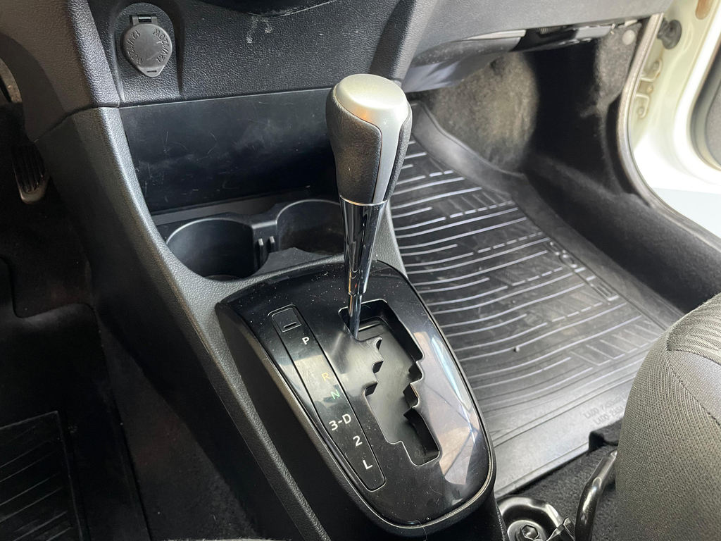 Toyota ETIOS X Branco