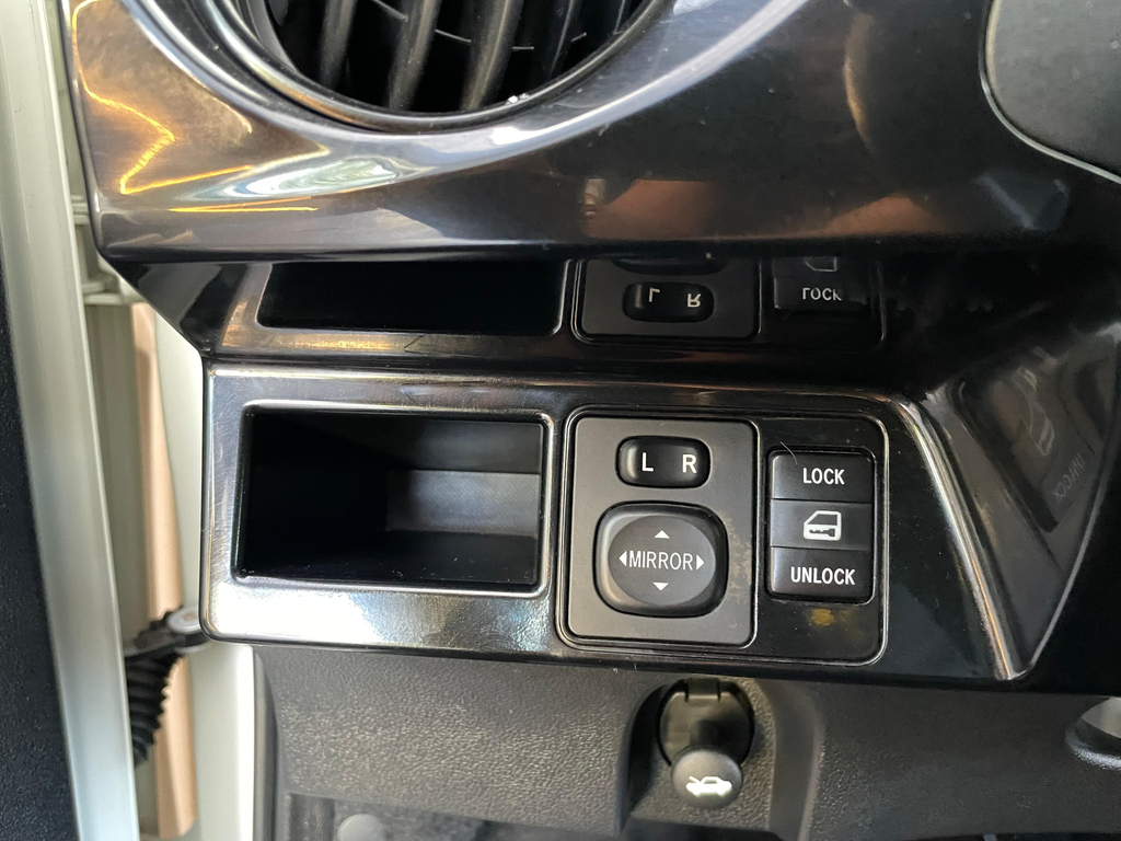 Toyota ETIOS X Branco