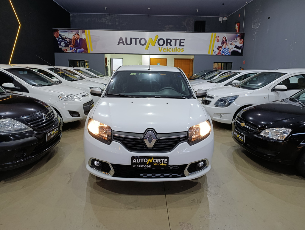 Renault Sandero Branco
