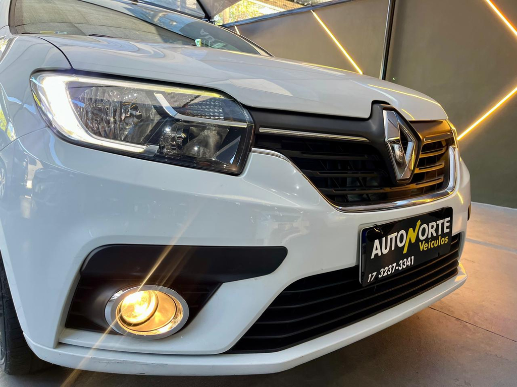 Renault Sandero Branco