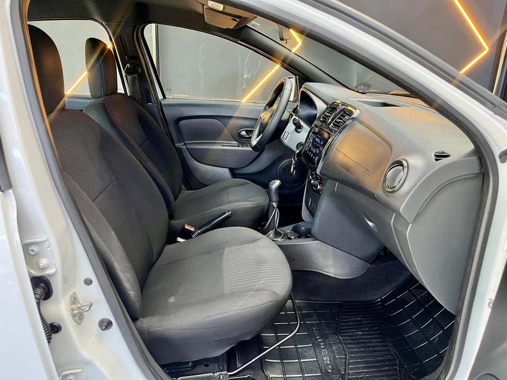 Renault Sandero Branco