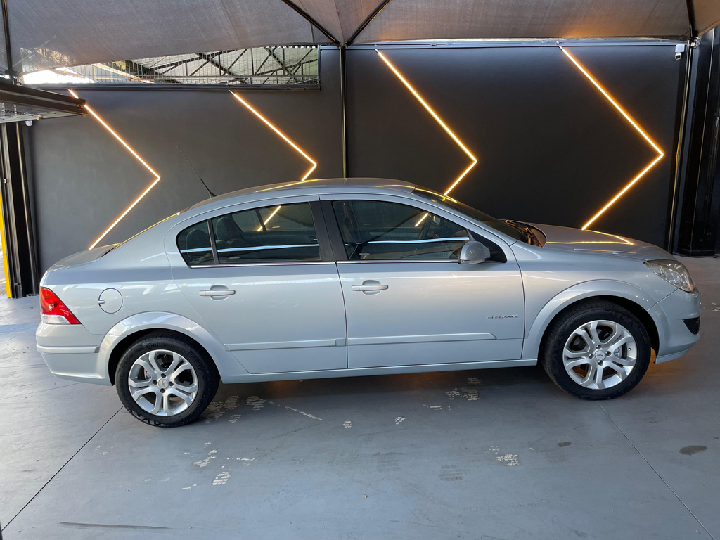 Chevrolet Vectra Prata