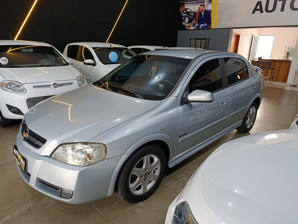 Chevrolet Astra Prata