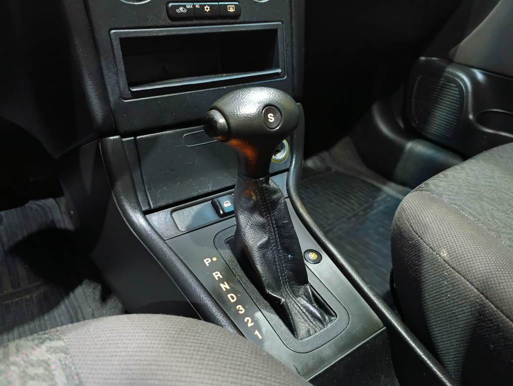 Chevrolet Astra Prata
