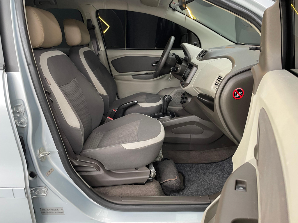 Chevrolet Spin Prata