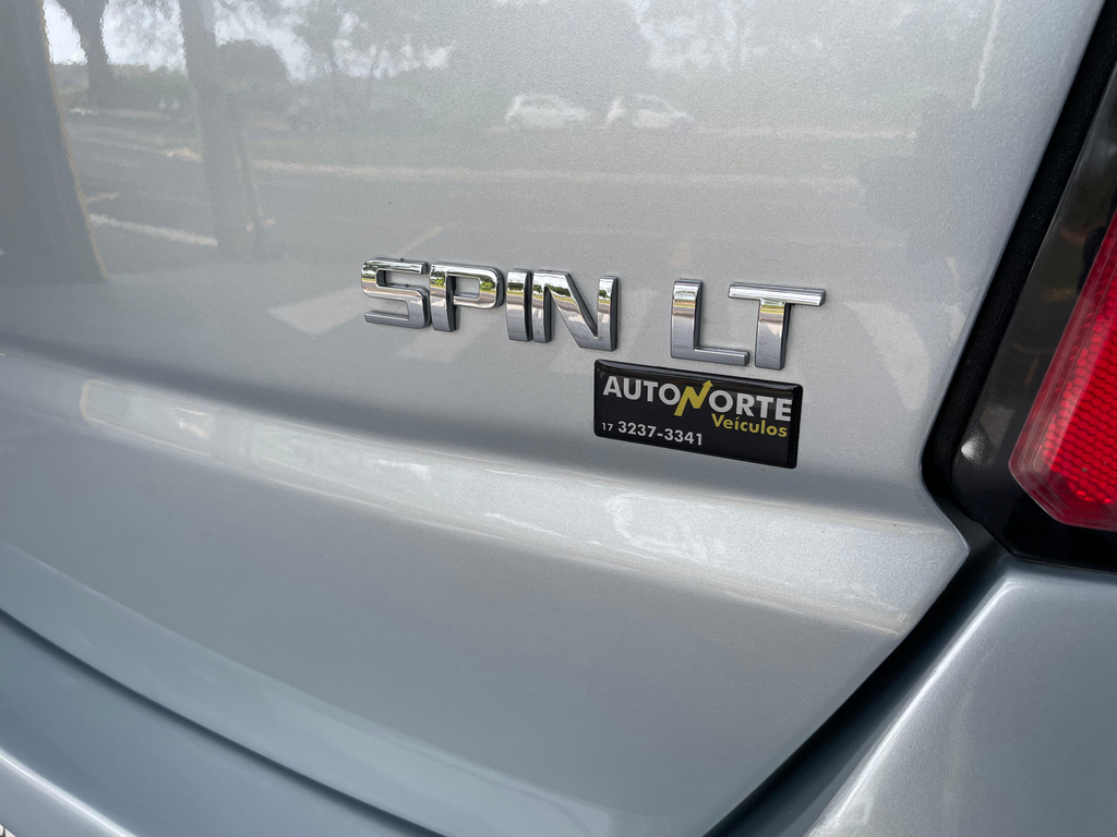 Chevrolet Spin Prata