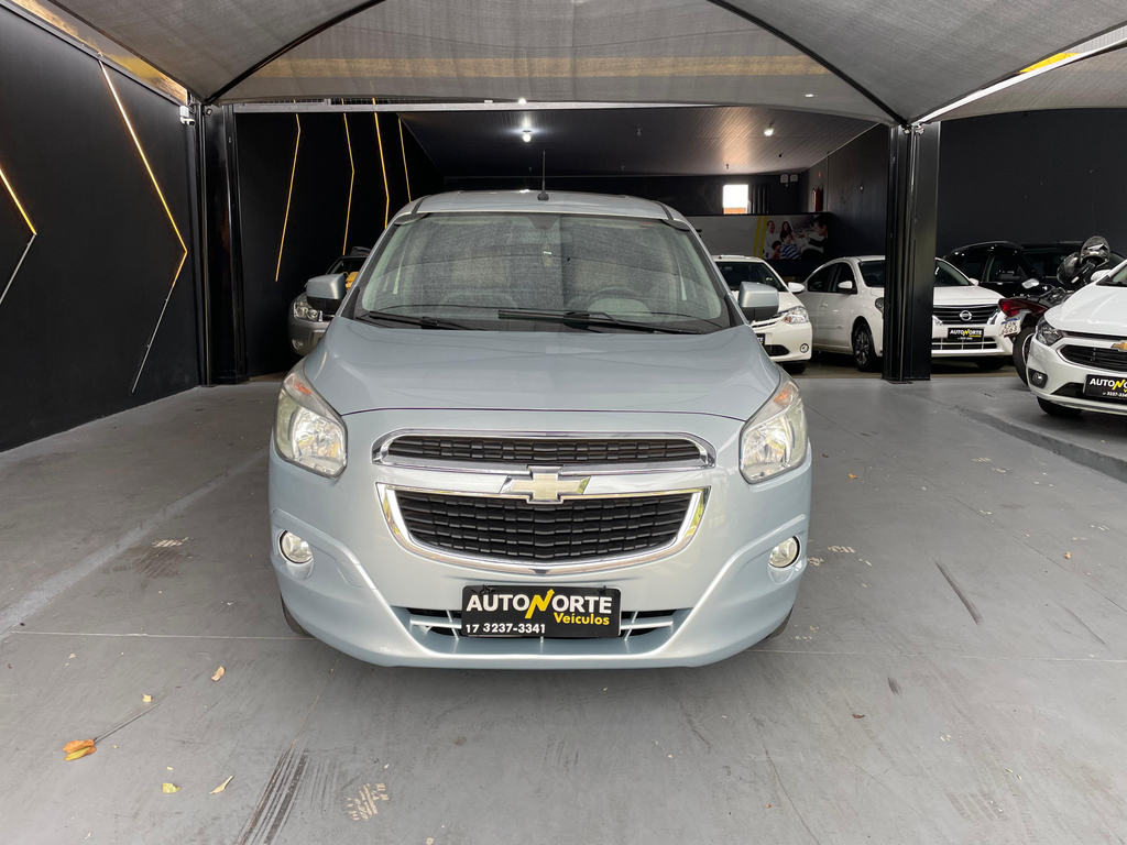 Chevrolet Spin Prata