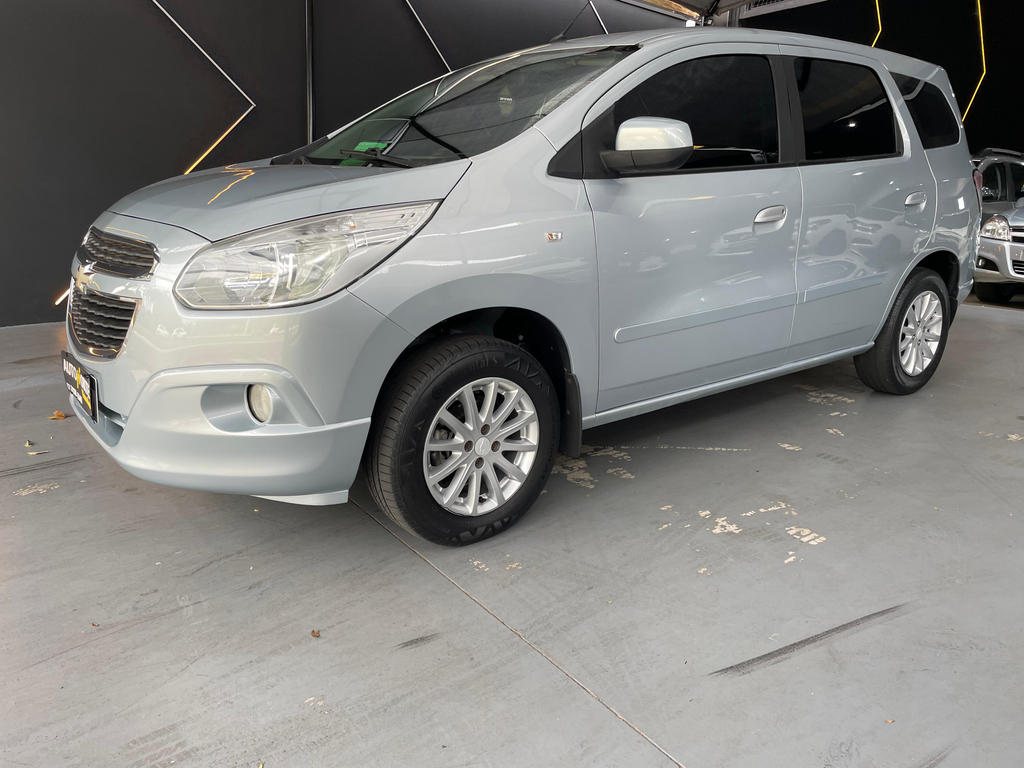Chevrolet Spin Prata