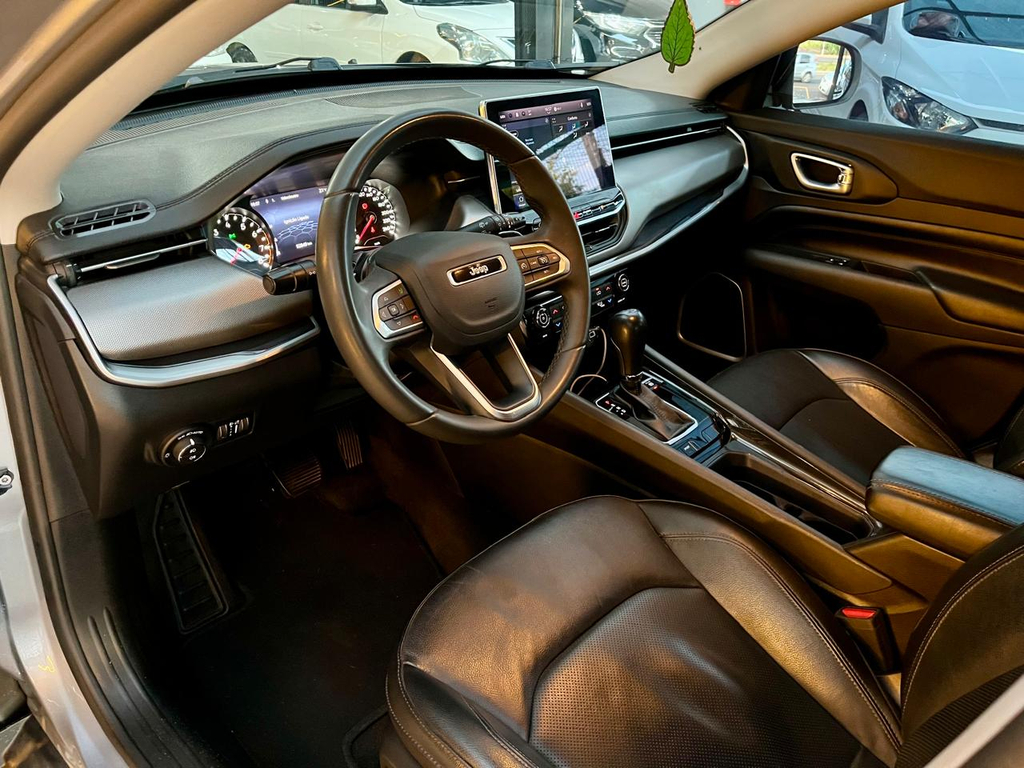 Jeep Compass Cinza