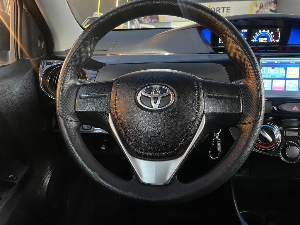 Toyota ETIOS Branco