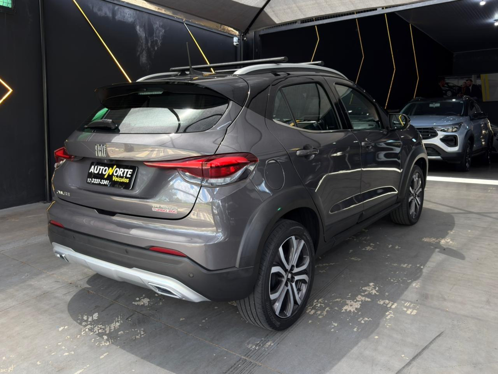 Fiat PULSE Cinza