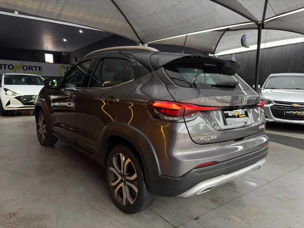 Fiat PULSE Cinza