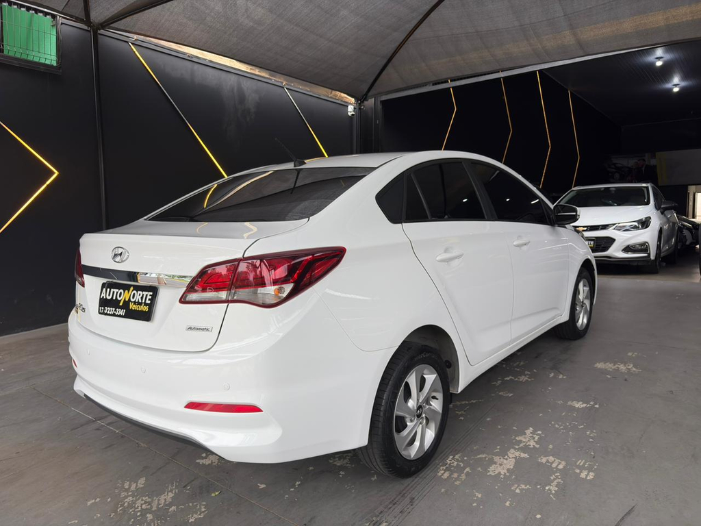 Hyundai HB20S Branco