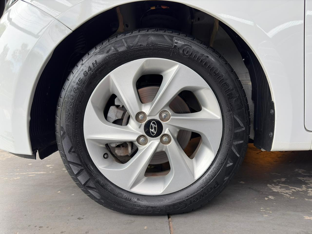 Hyundai HB20S Branco