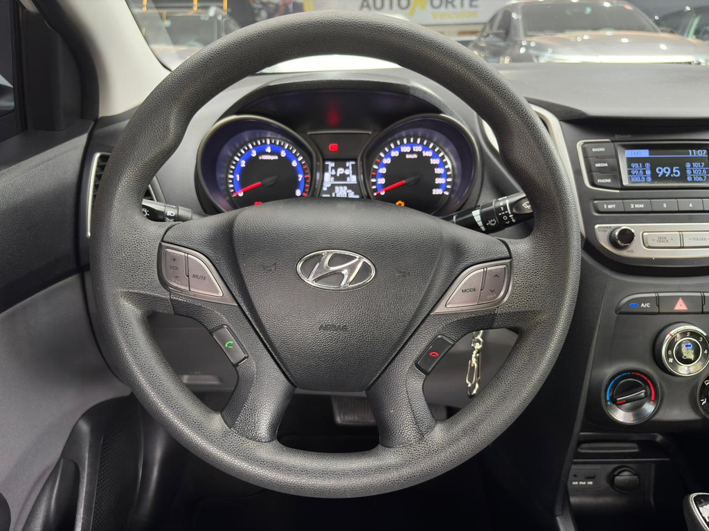 Hyundai HB20S Branco