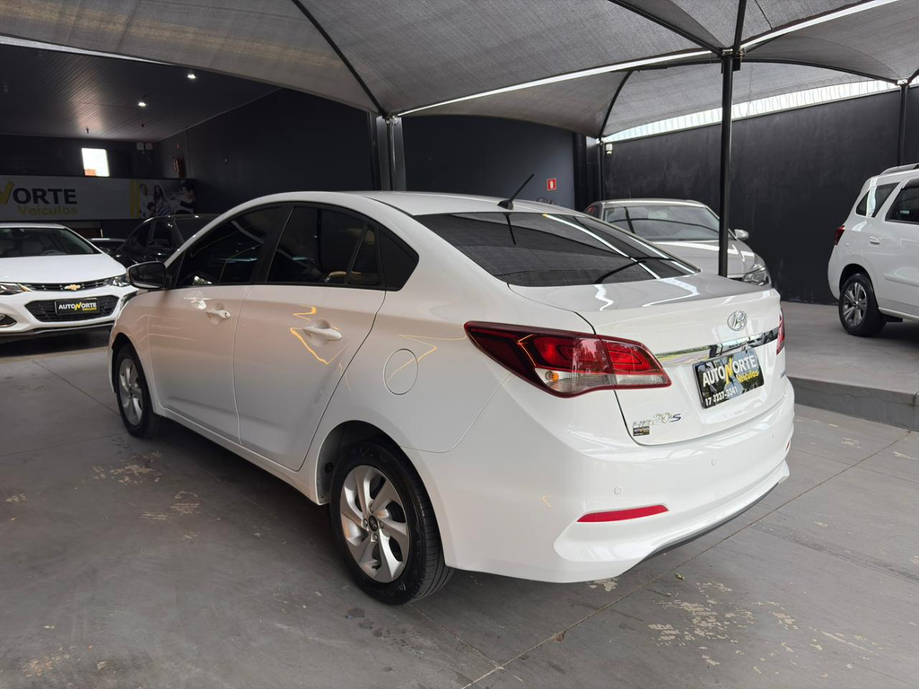 Hyundai HB20S Branco