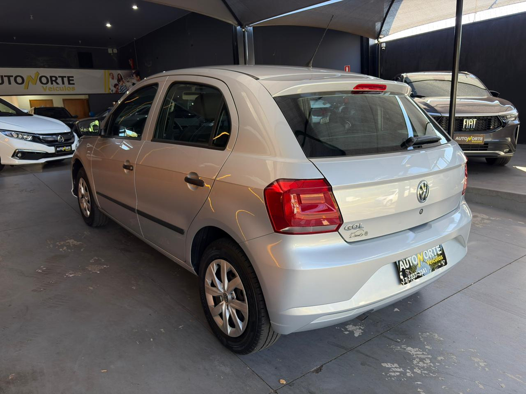 Volkswagen Gol Prata