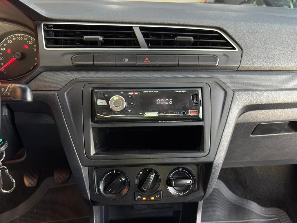 Volkswagen Gol Prata