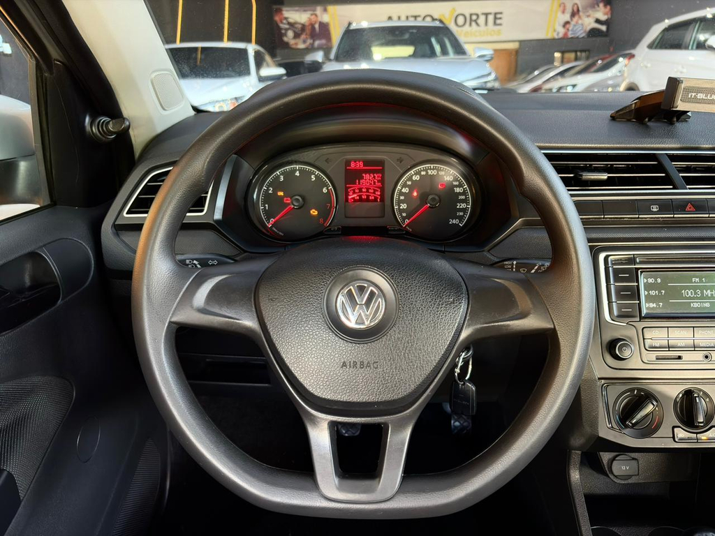 Volkswagen Gol Branco