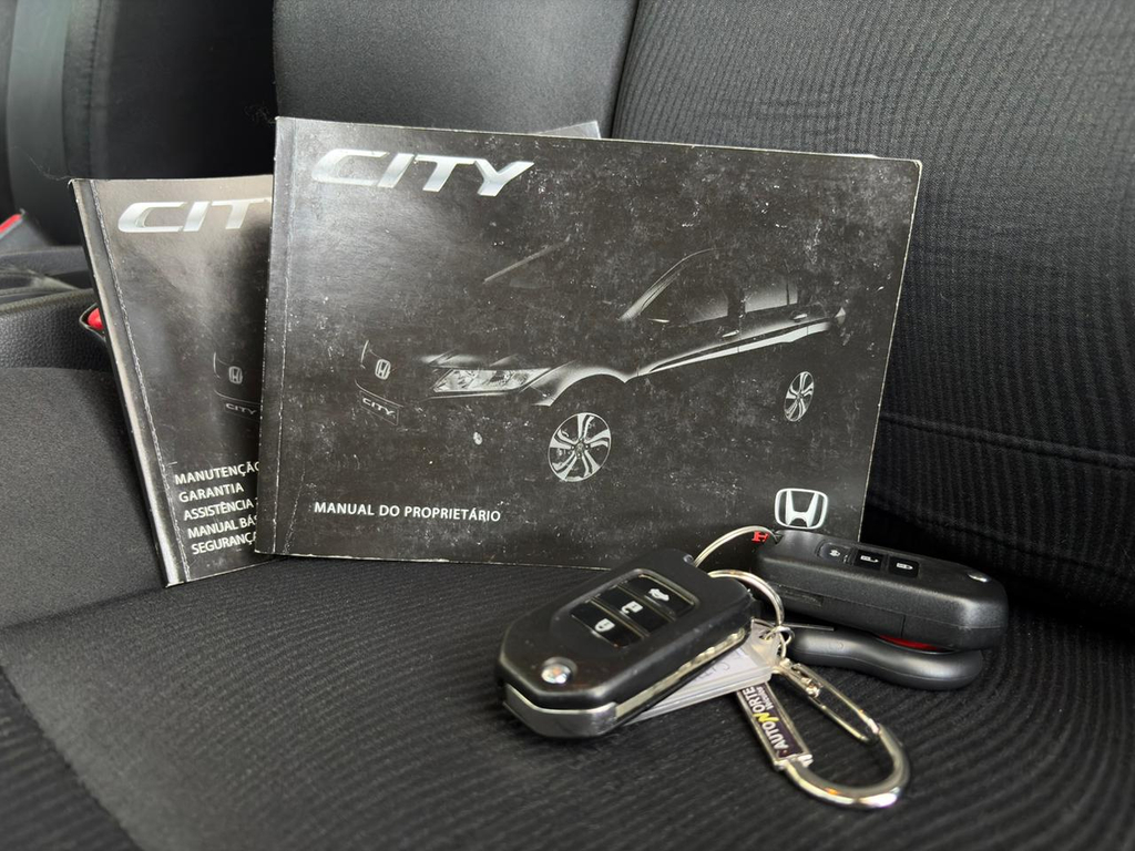 Honda City Prata