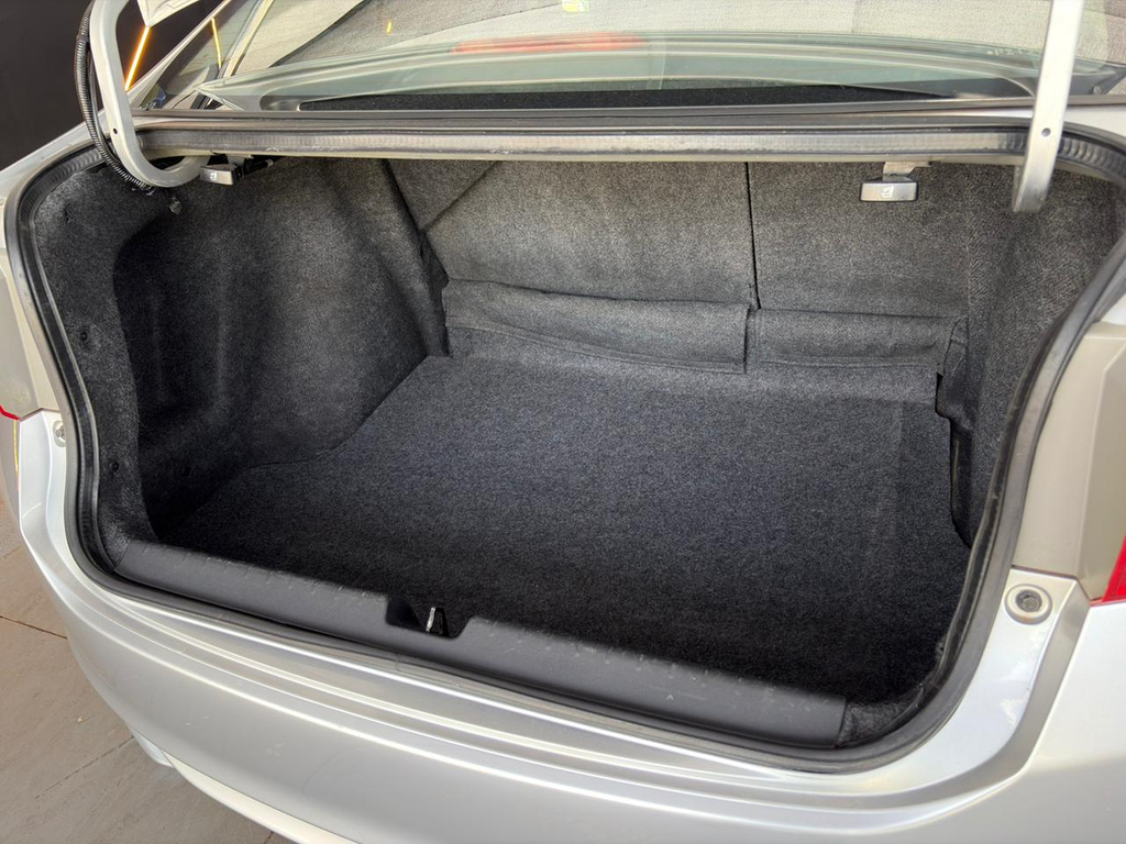 Honda City Prata
