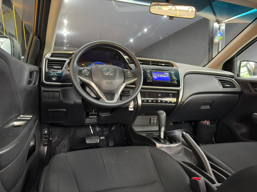Honda City Prata