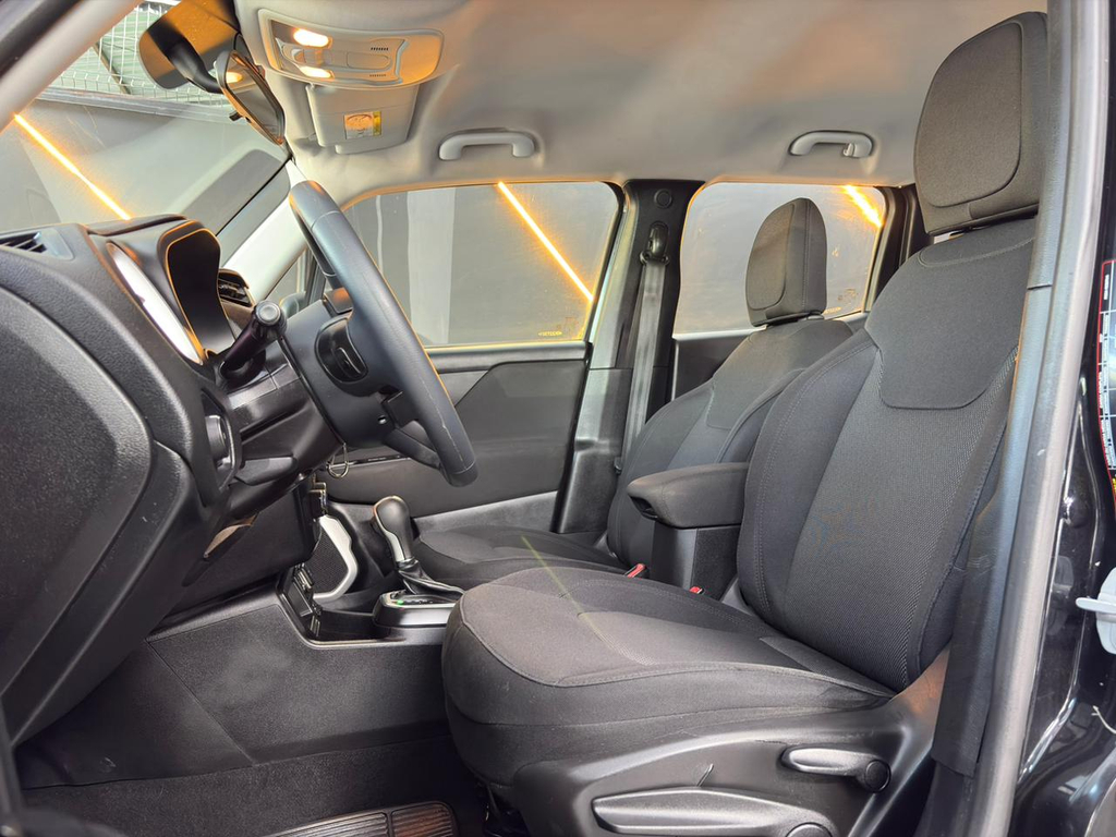 Jeep Renegade Preto
