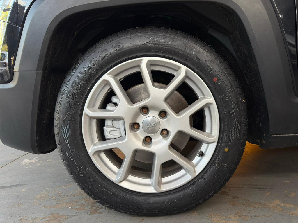 Jeep Renegade Preto