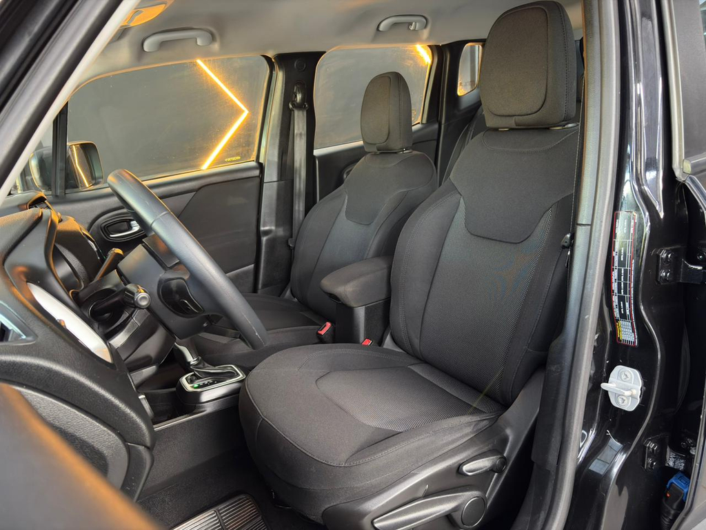 Jeep Renegade Preto