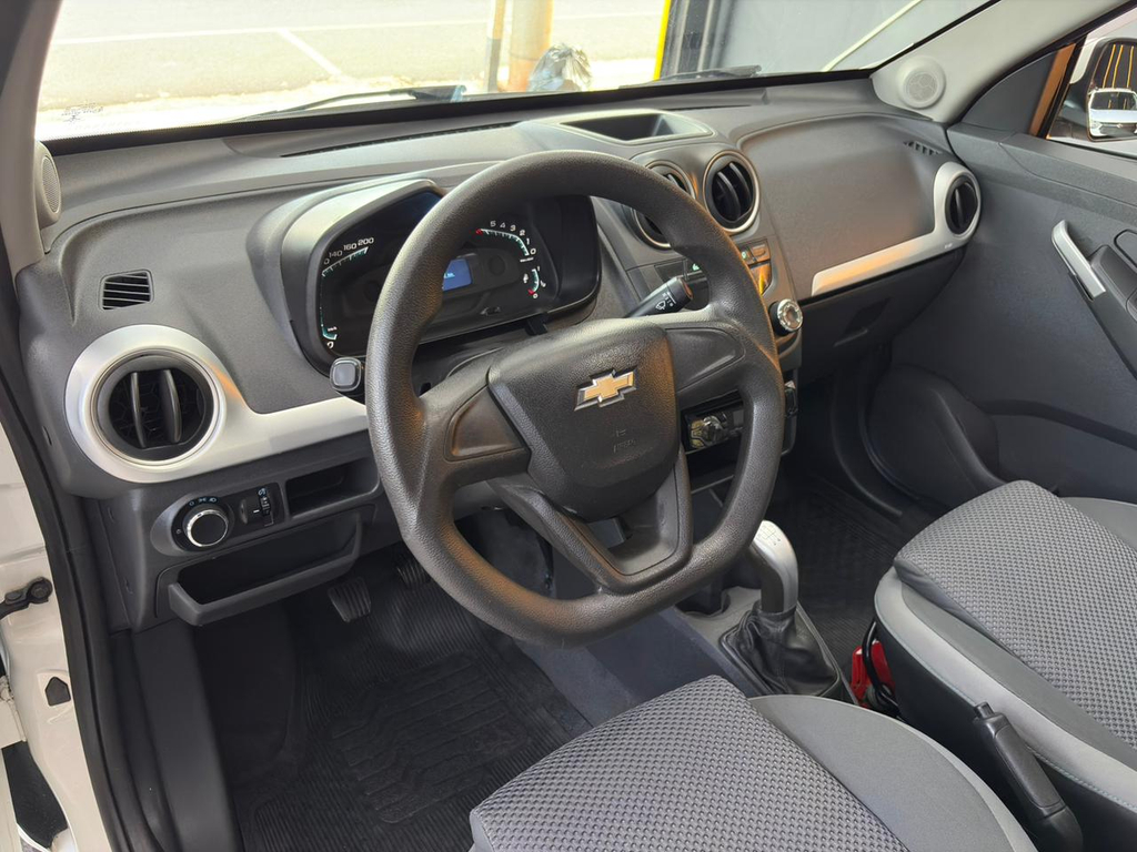Chevrolet Montana Branco