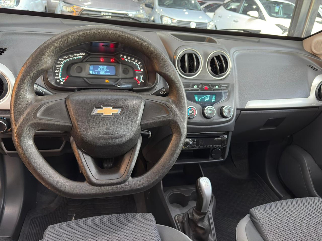Chevrolet Montana Branco