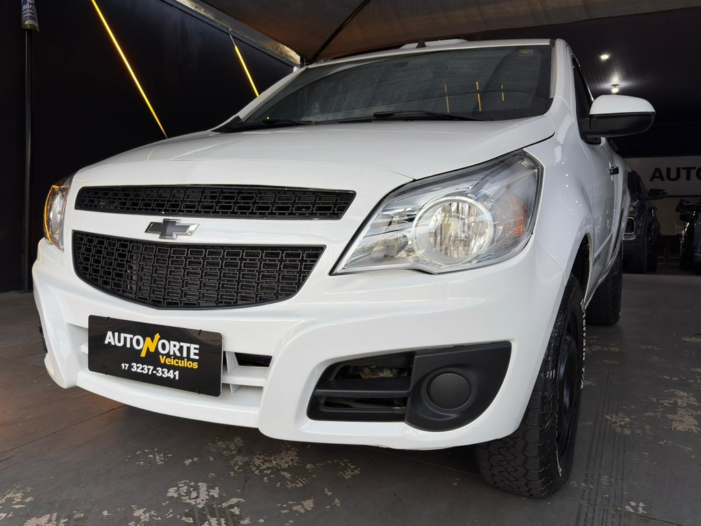 Chevrolet Montana Branco