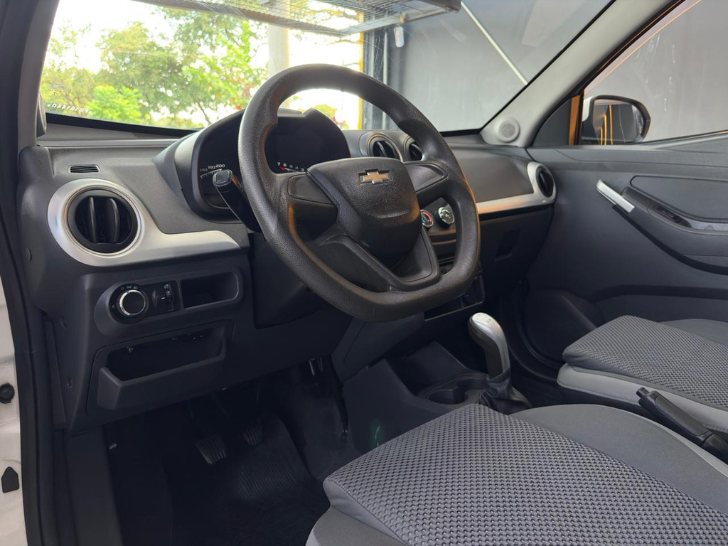Chevrolet Montana Branco