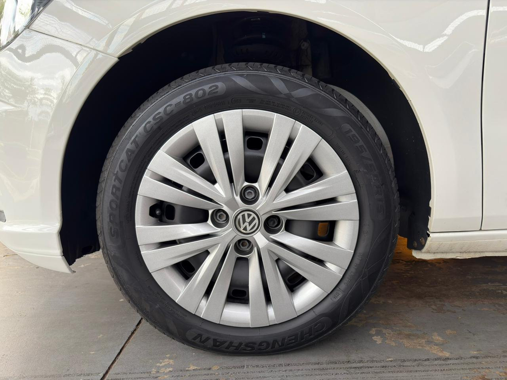 Volkswagen Voyage Branco
