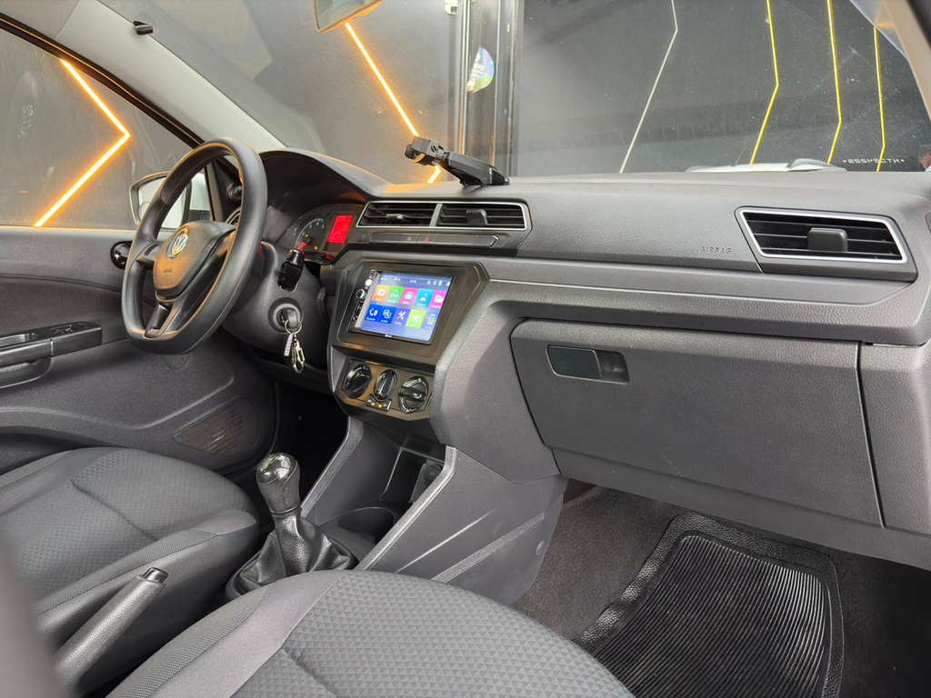 Volkswagen Voyage Prata