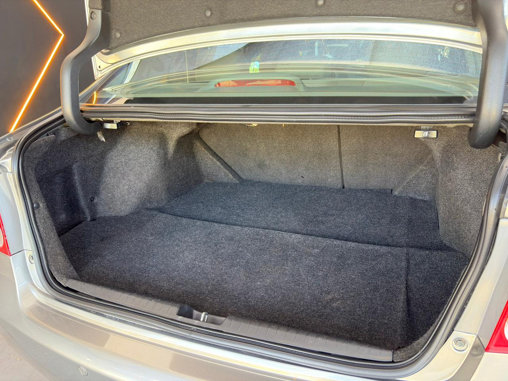 Honda Civic Cinza