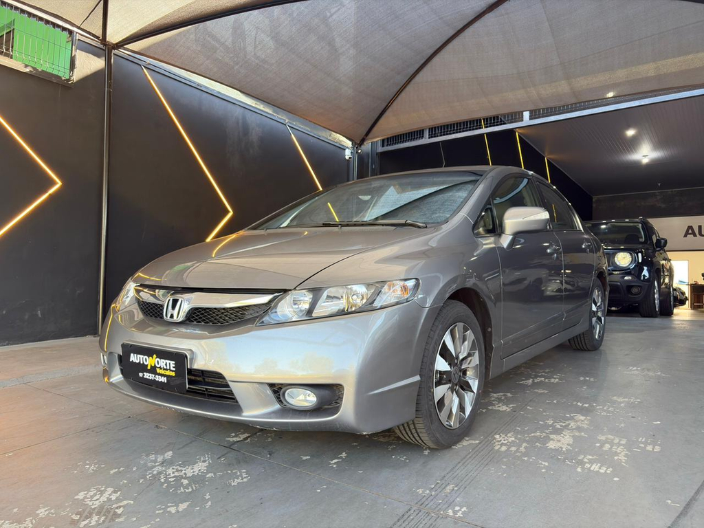 Honda Civic Cinza