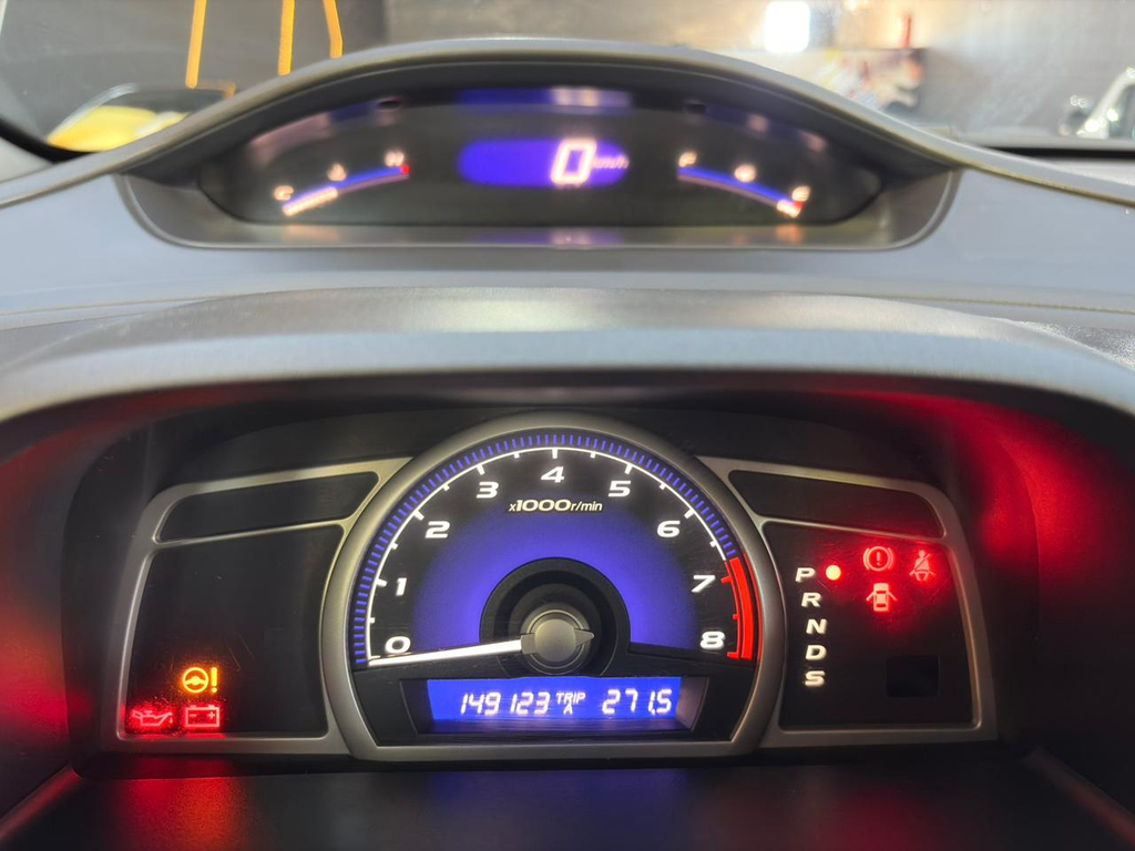 Honda Civic Cinza