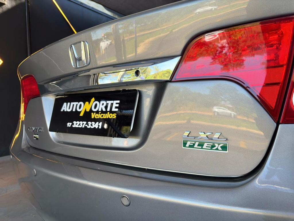 Honda Civic Cinza