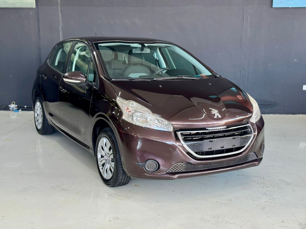 Peugeot 208 Marrom
