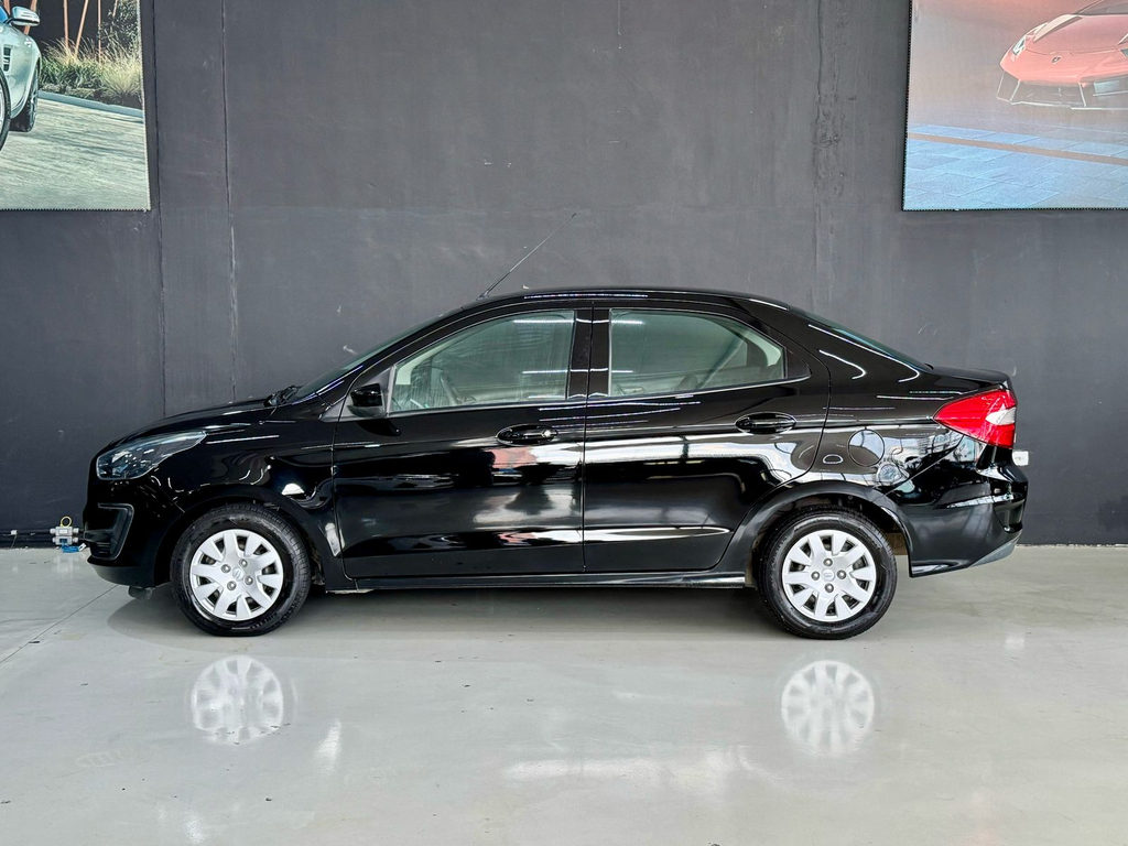 Ford Ka Sedan Preto