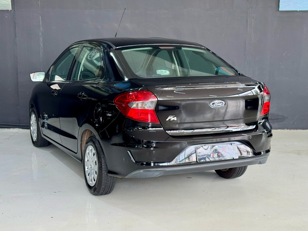 Ford Ka Sedan Preto